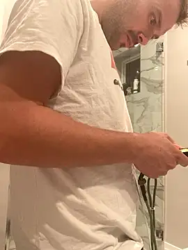 Snapshot of 69woodinson chatting on January 2026 04:05:02 AM 69woodinson online show from January 2026 04:05:02 AM