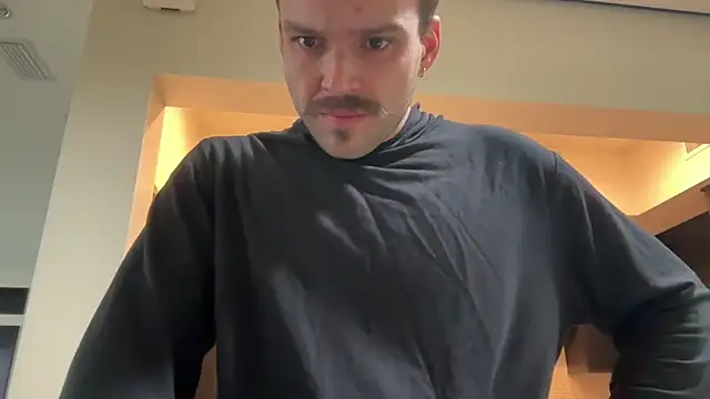 Snapshot of 69woodinson chatting on February 2026 02:11:02 PM 69woodinson online show from February 2026 02:11:02 PM