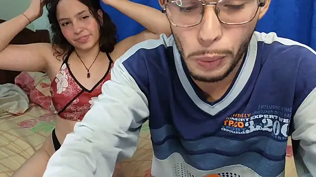 Snapshot of YuKinaHentaiI chatting on January 2025 01:34:02 AM YuKinaHentaiI online show from January 2025 01:34:02 AM