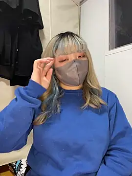 YUNA-yuna online show from January 2025 03:23:02 PM