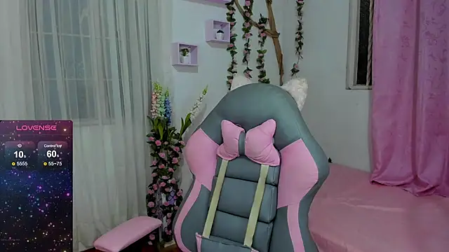 Eily   online show from February 2025 02:31:01 AM