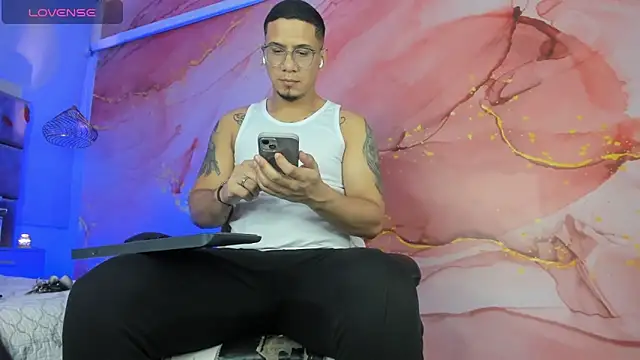 JoshMillerr  online show from February 2026 01:58:02 AM