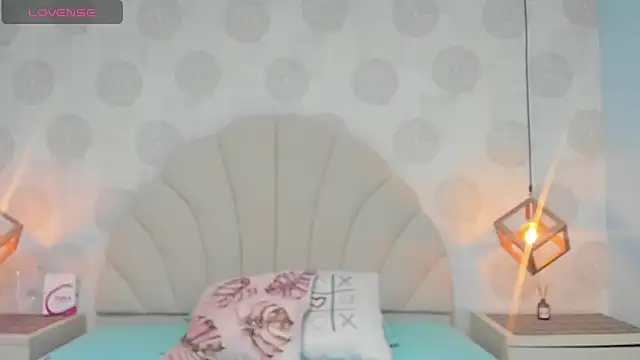 GIANNABONET online show from January 2025 07:48:01 PM