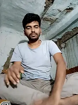 Roni1028 online show from February 2026 07:58:02 PM