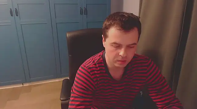 CuteMan33 online show from December 2024 10:14:02 PM