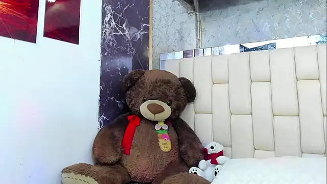 Bi Latin Boys1 online show from December 2024 12:39:02 PM