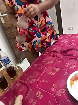 United3 online show from April 2026 06:27:02 PM