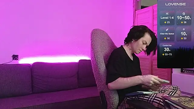 esajukyy online show from February 2026 02:00:02 PM