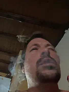 Snapshot of zenzero87 chatting on December 2024 08:22:02 AM zenzero87 online show from December 2024 08:22:02 AM