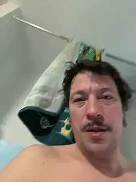 Snapshot of zenzero87 chatting on February 2025 04:57:01 PM zenzero87 online show from February 2025 04:57:01 PM