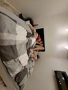 Llorey04 online show from February 2025 11:45:01 PM