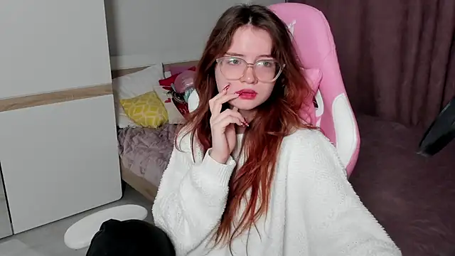 Sonya Glen online show from March 2025 01:58:02 AM