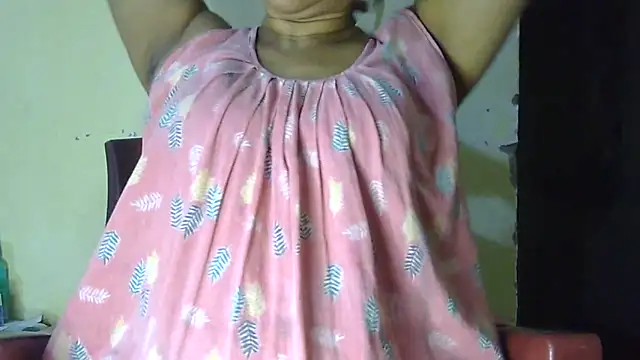 Snapshot of Suhana-sapna chatting on September 2025 06:35:01 PM Suhana-sapna online show from September 2025 06:35:01 PM