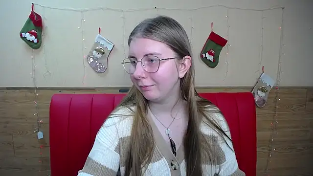 RysaKosaYlya online show from December 2024 06:19:01 AM