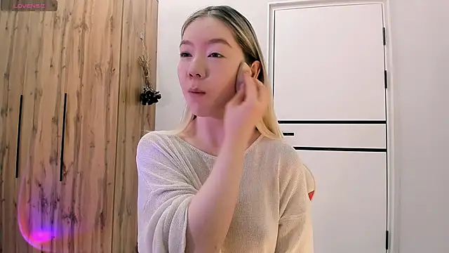 Babby Rabbit online show from April 2026 12:13:01 PM