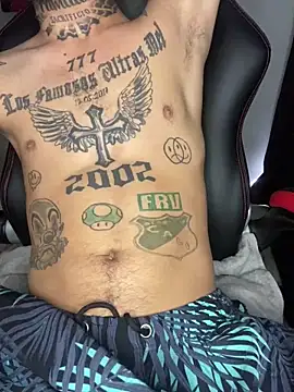 Snapshot of Junihn0 chatting on January 2025 09:34:01 PM Junihn0 online show from January 2025 09:34:01 PM