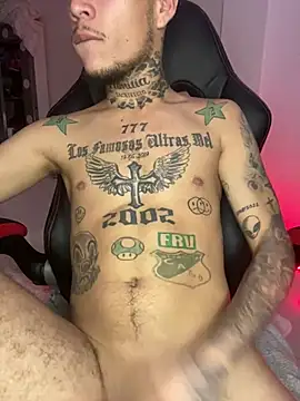 Snapshot of Junihn0 chatting on January 2025 05:55:01 PM Junihn0 online show from January 2025 05:55:01 PM