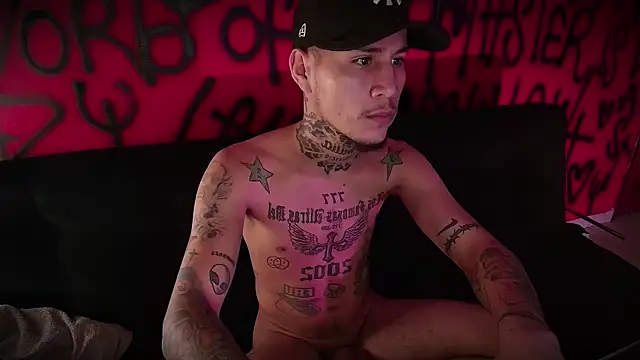 Snapshot of Junihn0 chatting on February 2025 09:09:01 AM Junihn0 online show from February 2025 09:09:01 AM