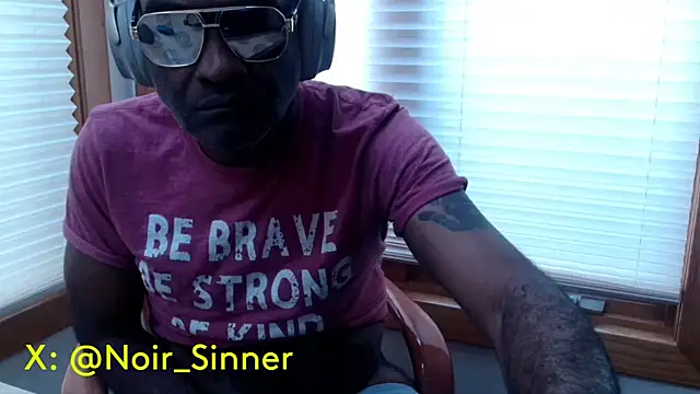 sinnernoir online show from November 2025 02:08:01 PM