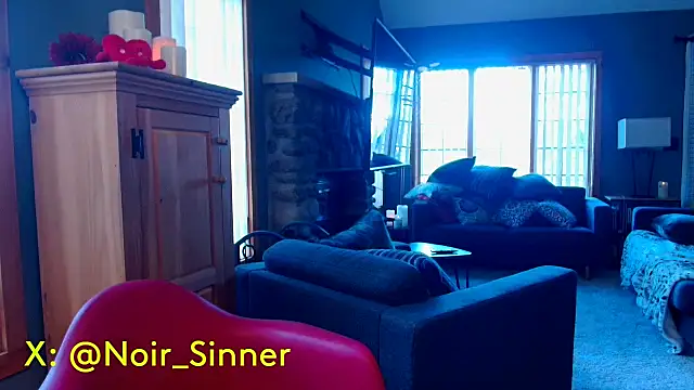 sinnernoir online show from March 2026 06:13:01 PM