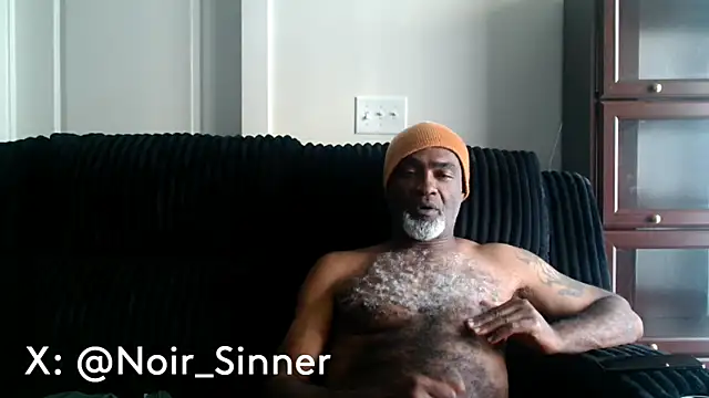 Snapshot of sinnernoir chatting on June 2026 03:18:01 PM sinnernoir online show from June 2026 03:18:01 PM