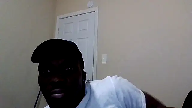 Snapshot of Shawtyblaque21 chatting on July 2026 10:14:02 PM Shawtyblaque21 online show from July 2026 10:14:02 PM