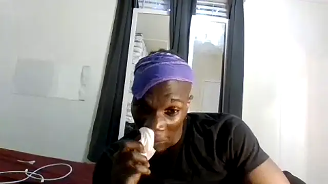 Snapshot of Shawtyblaque21 chatting on July 2026 12:05:01 AM Shawtyblaque21 online show from July 2026 12:05:01 AM