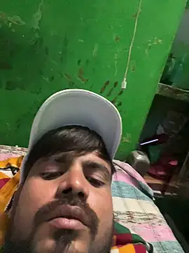 Snapshot of kajalkanojia chatting on September 2025 05:09:02 AM kajalkanojia online show from September 2025 05:09:02 AM