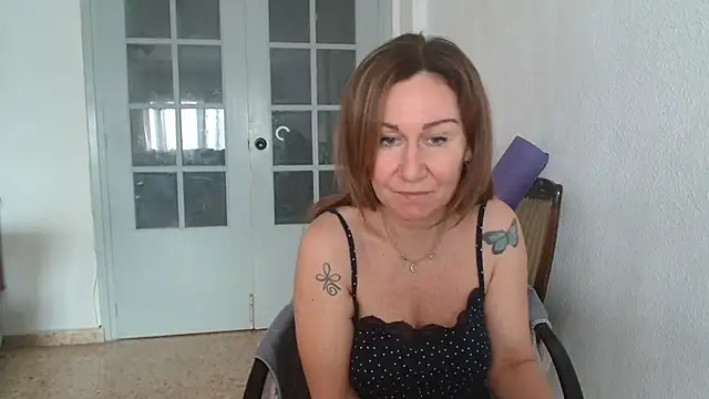 Snapshot of TamaraSweetxo chatting on February 2025 11:30:02 AM TamaraSweetxo online show from February 2025 11:30:02 AM