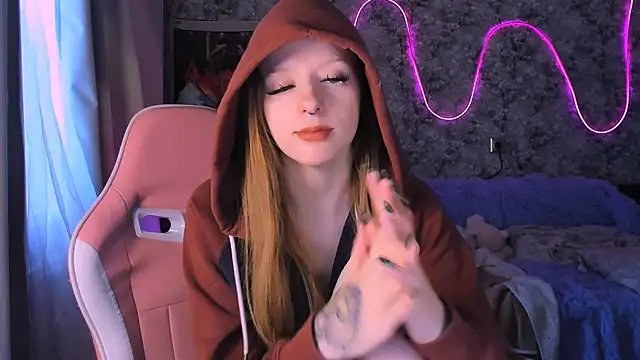 Inma Lewdness online show from March 2025 01:04:02 PM