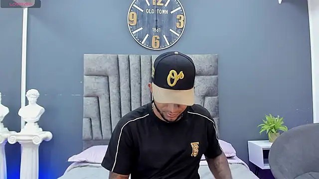 Robin Rief online show from March 2026 07:59:01 PM