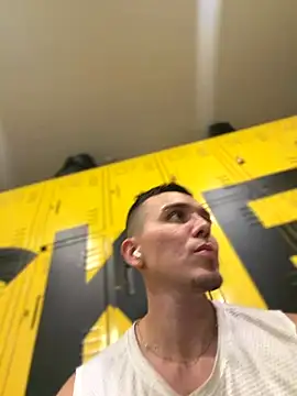 Snapshot of adam-rivera chatting on October 2025 12:36:01 AM adam-rivera online show from October 2025 12:36:01 AM