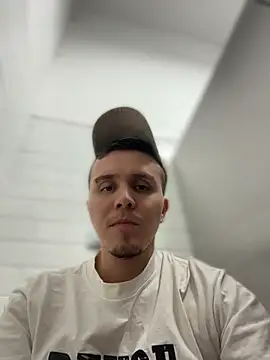 adam-rivera online show from April 2026 01:42:02 AM