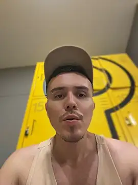 Snapshot of adam-rivera chatting on July 2026 05:23:02 PM adam-rivera online show from July 2026 05:23:02 PM