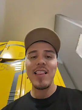 Snapshot of adam-rivera chatting on July 2026 04:53:01 PM adam-rivera online show from July 2026 04:53:01 PM