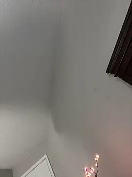 1prettygem online show from January 2025 09:08:02 PM