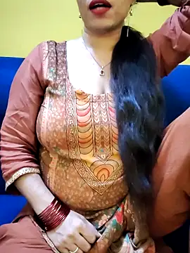 Haniya-143 online show from October 2025 09:59:02 PM