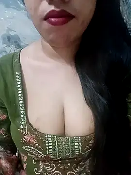 Haniya-143 online show from April 2026 10:38:01 PM