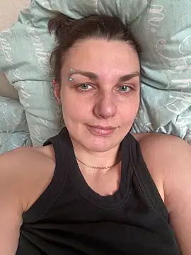 Snapshot of Magic__smile chatting on February 2026 09:14:01 AM Magic smile online show from February 2026 09:14:01 AM