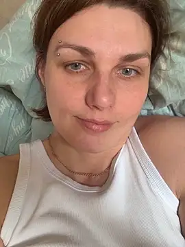 Snapshot of Magic__smile chatting on April 2026 08:59:01 AM Magic smile online show from April 2026 08:59:01 AM