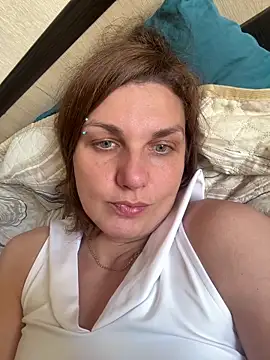 Snapshot of Magic__smile chatting on May 2026 09:05:01 AM Magic smile online show from May 2026 09:05:01 AM