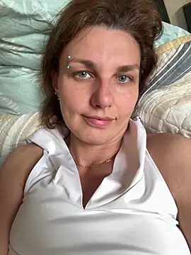 Snapshot of Magic__smile chatting on May 2026 10:54:01 AM Magic smile online show from May 2026 10:54:01 AM