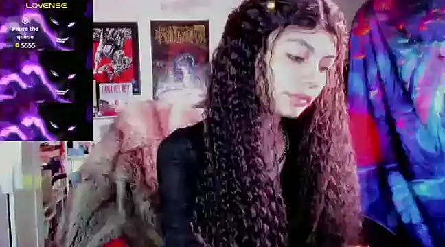 Snapshot of _sakae_ chatting on February 2025 05:51:01 AM  sakae  online show from February 2025 05:51:01 AM