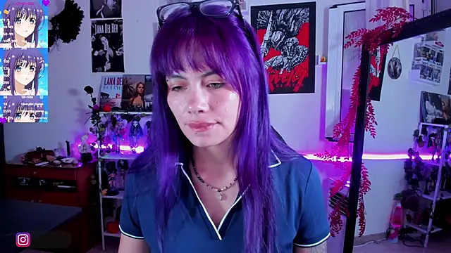 Snapshot of _sakae_ chatting on September 2025 08:02:02 AM  sakae  online show from September 2025 08:02:02 AM