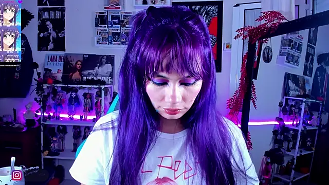 Snapshot of _sakae_ chatting on September 2025 06:59:02 AM  sakae  online show from September 2025 06:59:02 AM