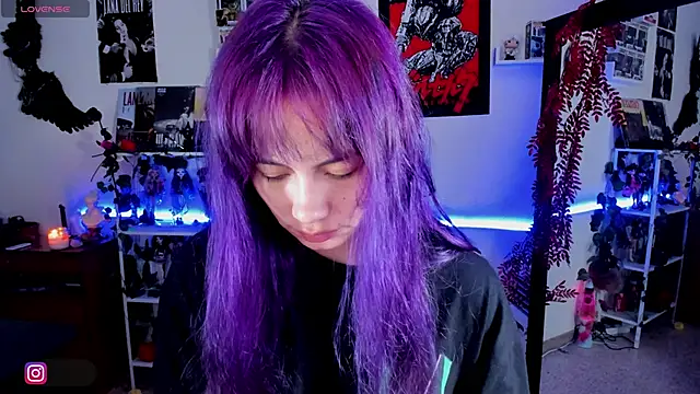 Snapshot of _sakae_ chatting on October 2025 09:18:02 AM  sakae  online show from October 2025 09:18:02 AM