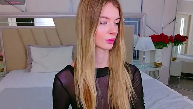 MeganMour online show from April 2026 07:45:01 AM