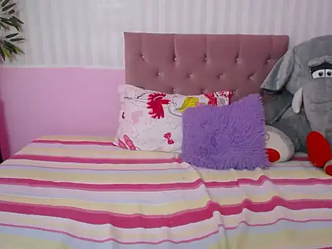 ximena bunny online show from December 2024 10:21:02 PM