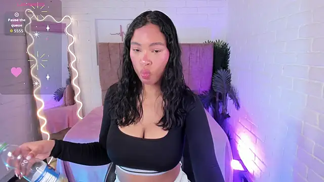 penelope tay1 online show from November 2025 03:09:02 AM