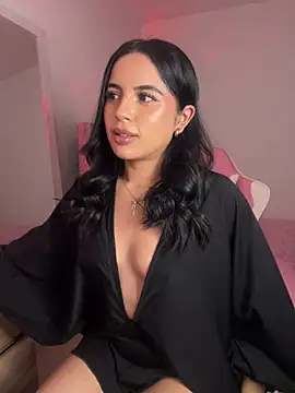 Emily-14 online show from March 2026 02:34:02 AM